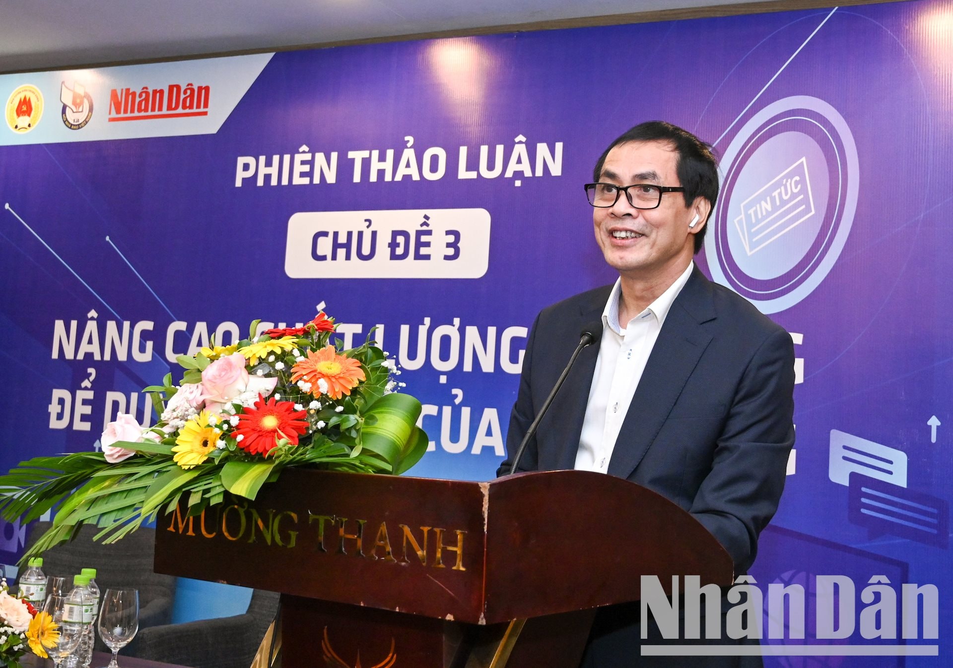 W_dc-tran-huu-viet-truong-ban-van-hoa-van-nghe-bao-nhan-dan-phat-bieu-de-dan.jpg