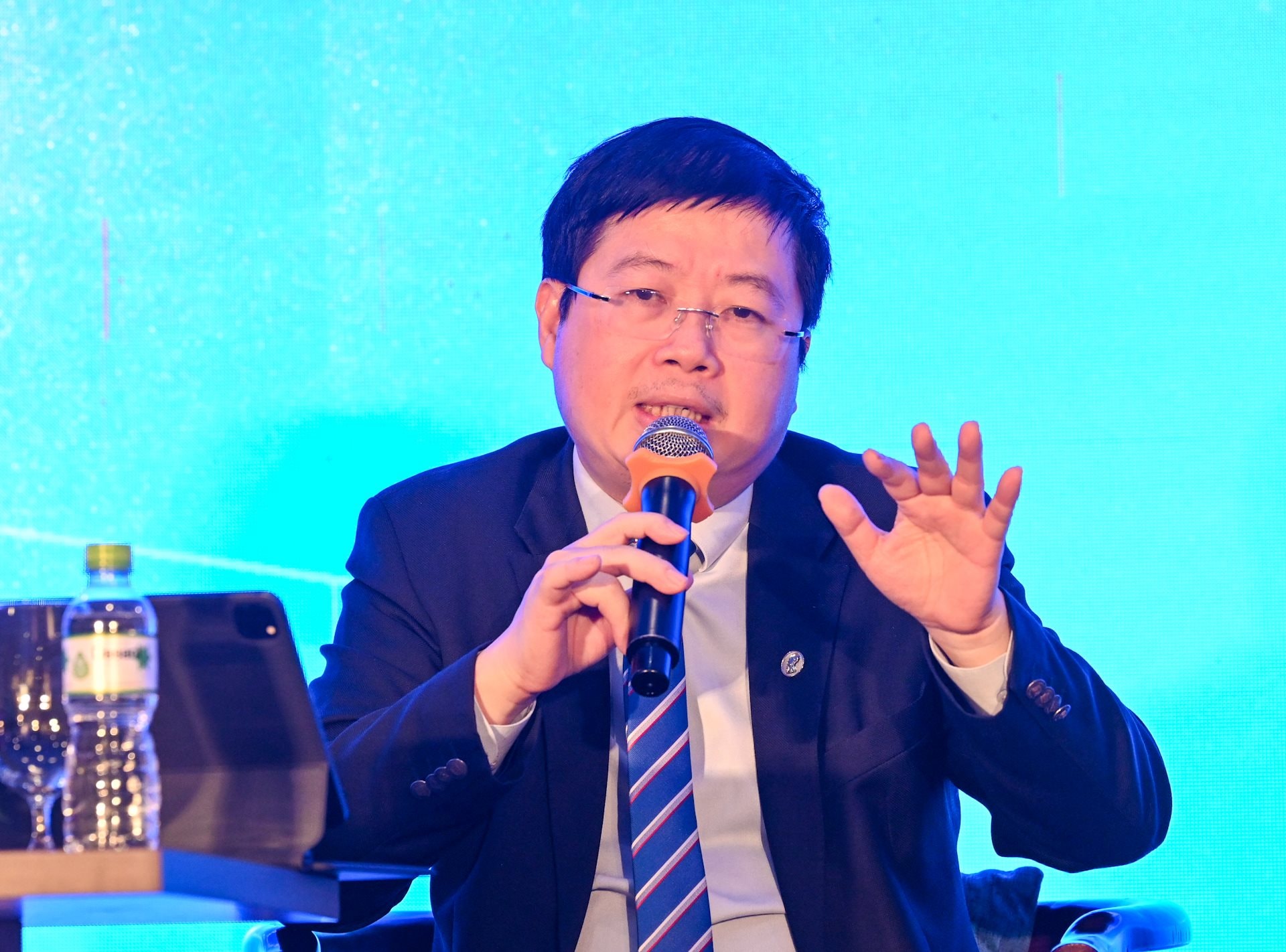 thu-truong-bo-thong-tin-va-truyen-thong-nguyen-thanh-lam-3.jpg